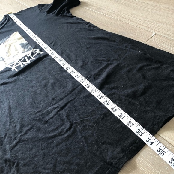 H&M Ariana Grande 7 Rings 2019 Tour T Shirt in Black Size 12 - Picture 10 of 10